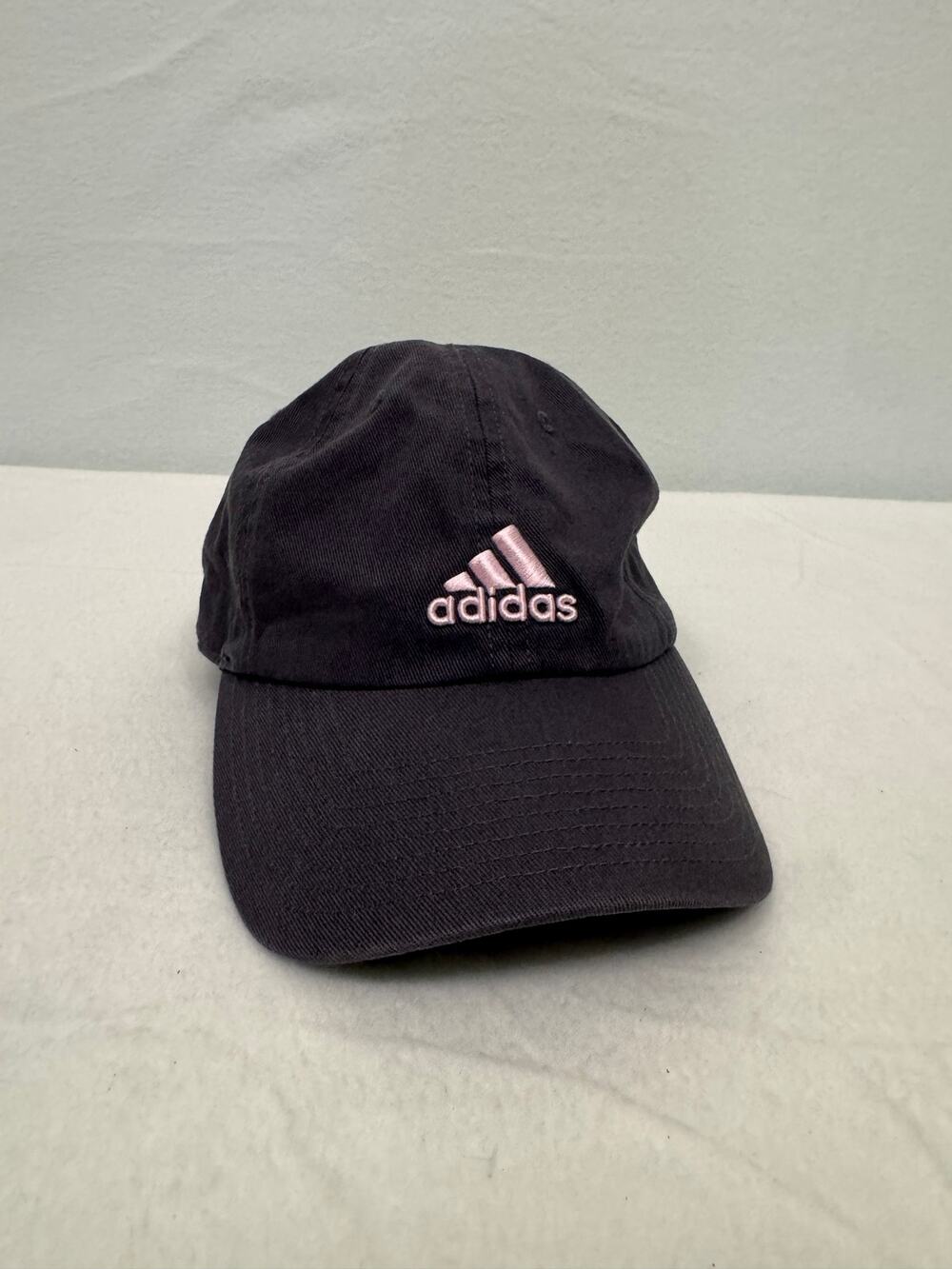 Women's Adidas hat with pink logo climalite 100% cotton adjustable